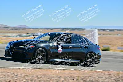 media/Oct-18-2025-Extreme Speed (Sat) [[d6d7e1fef1]]/Group 5/Session 2 (Turn 3)/